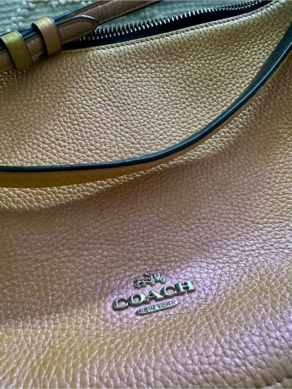 Coach Leather Iredescent Pearlescent Hologram Gold-Pink Chelsea Crossbody Purse - Picture 12 of 16